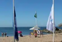PRAIAS DE OEIRAS COM QUALIDADE E EM SEGURANÇA
