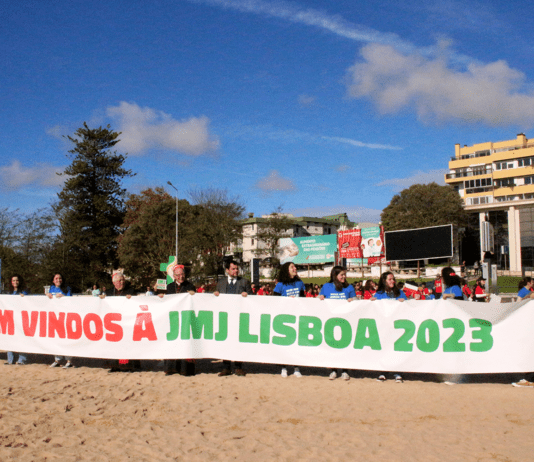 Ao Município de Oeiras compete, conforme indica o documento, a responsabilidade da ação a decorrer no Passeio Marítimo de Algés.
