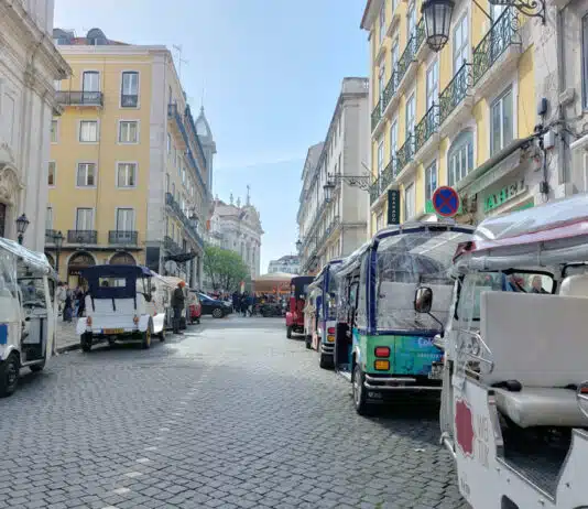 ‘Tuk Tuks’ vão ter um controlo mais apertado em Lisboa