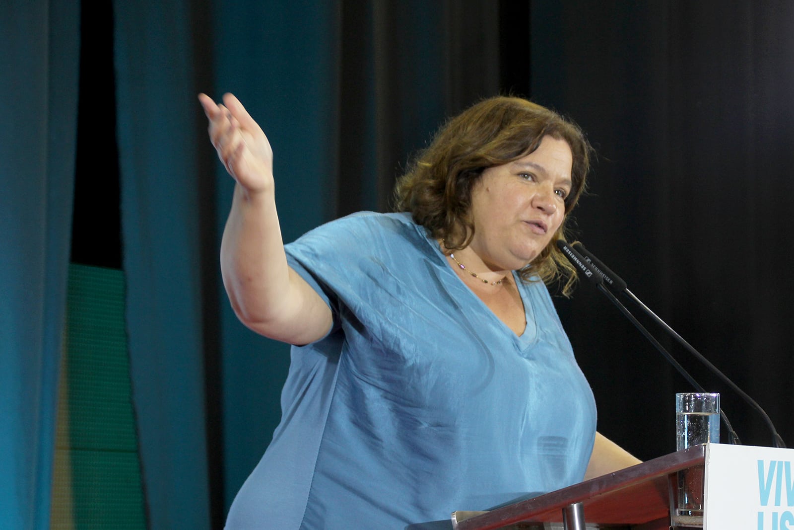 Featured image for Lisbon's 2026 Budget Under Fire: Socialist Party Rejects Proposal, Citing 40% Cut in Housing Investment