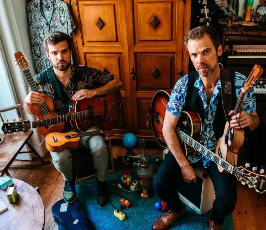 Duo Mano a Mano apresenta ‘O Disco de Natal’ na Igreja de Santo António a 6 de dezembro