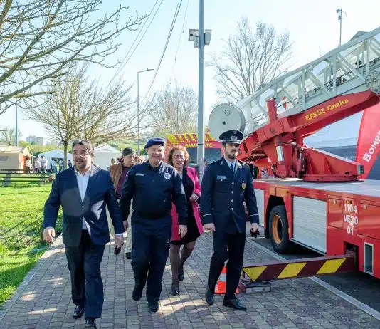 Loures reforça apoio financeiro a bombeiros e entrega viaturas à PSP