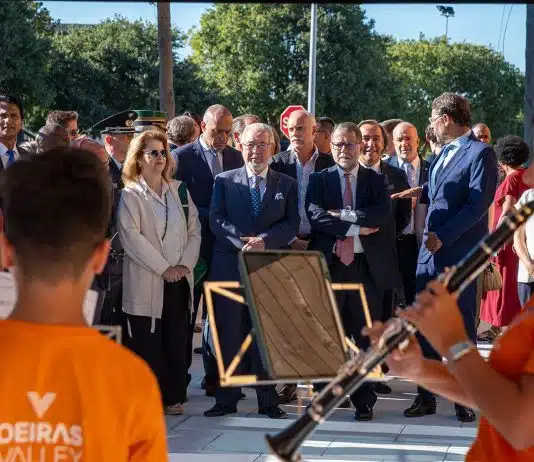 Ministro visita projetos sociais e de segurança em Oeiras